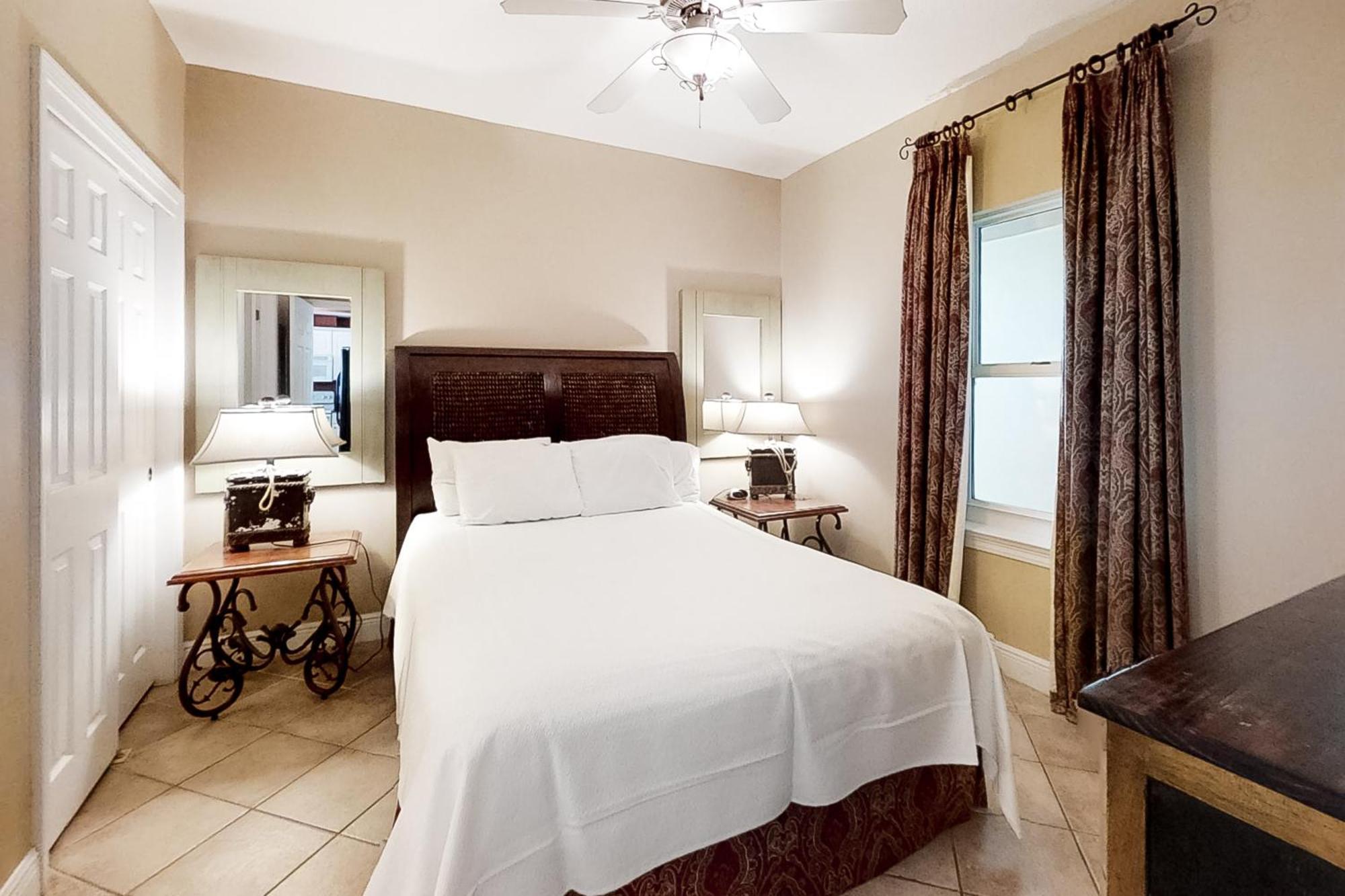 Crystal Shores West II Villa Gulf Shores Room photo